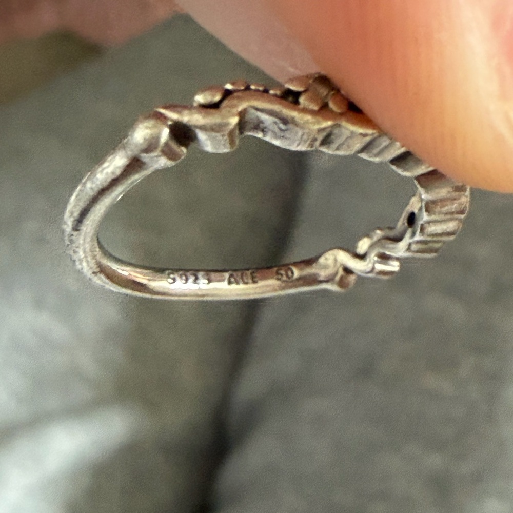 Pandora Silver Tiara Ring - Picture 3 of 3